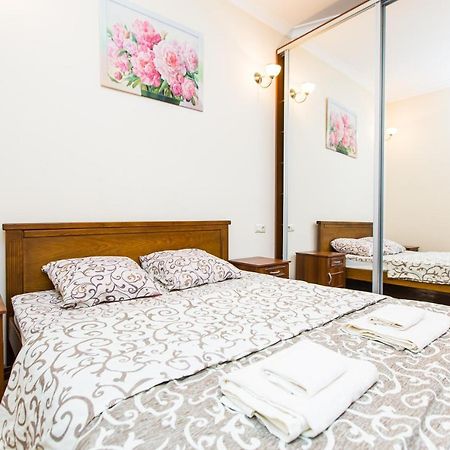 Квартира В Центрі Вулиця Балабана 29 Біля Краківського Ринку Lviv Kültér fotó