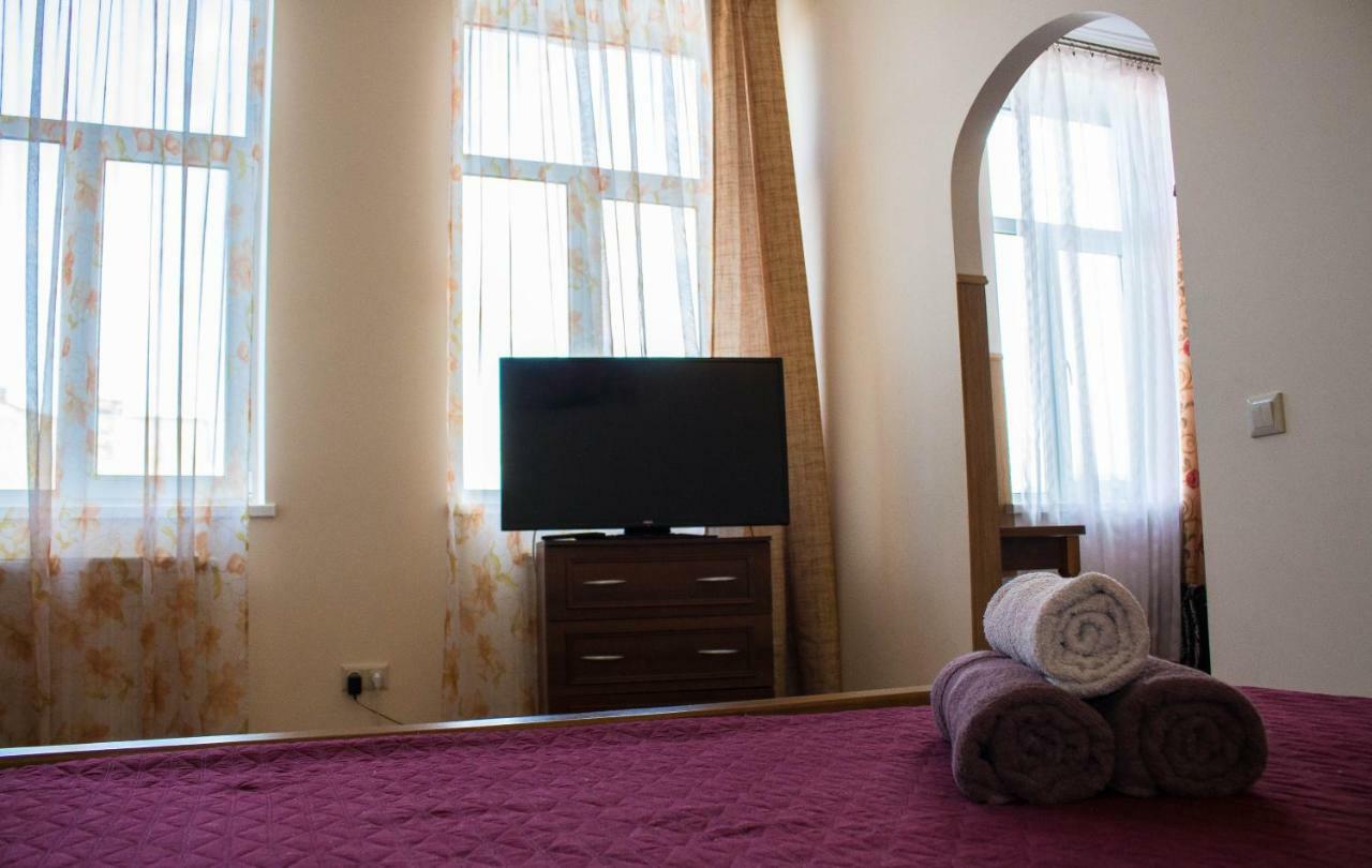 Квартира В Центрі Вулиця Балабана 29 Біля Краківського Ринку Lviv Kültér fotó