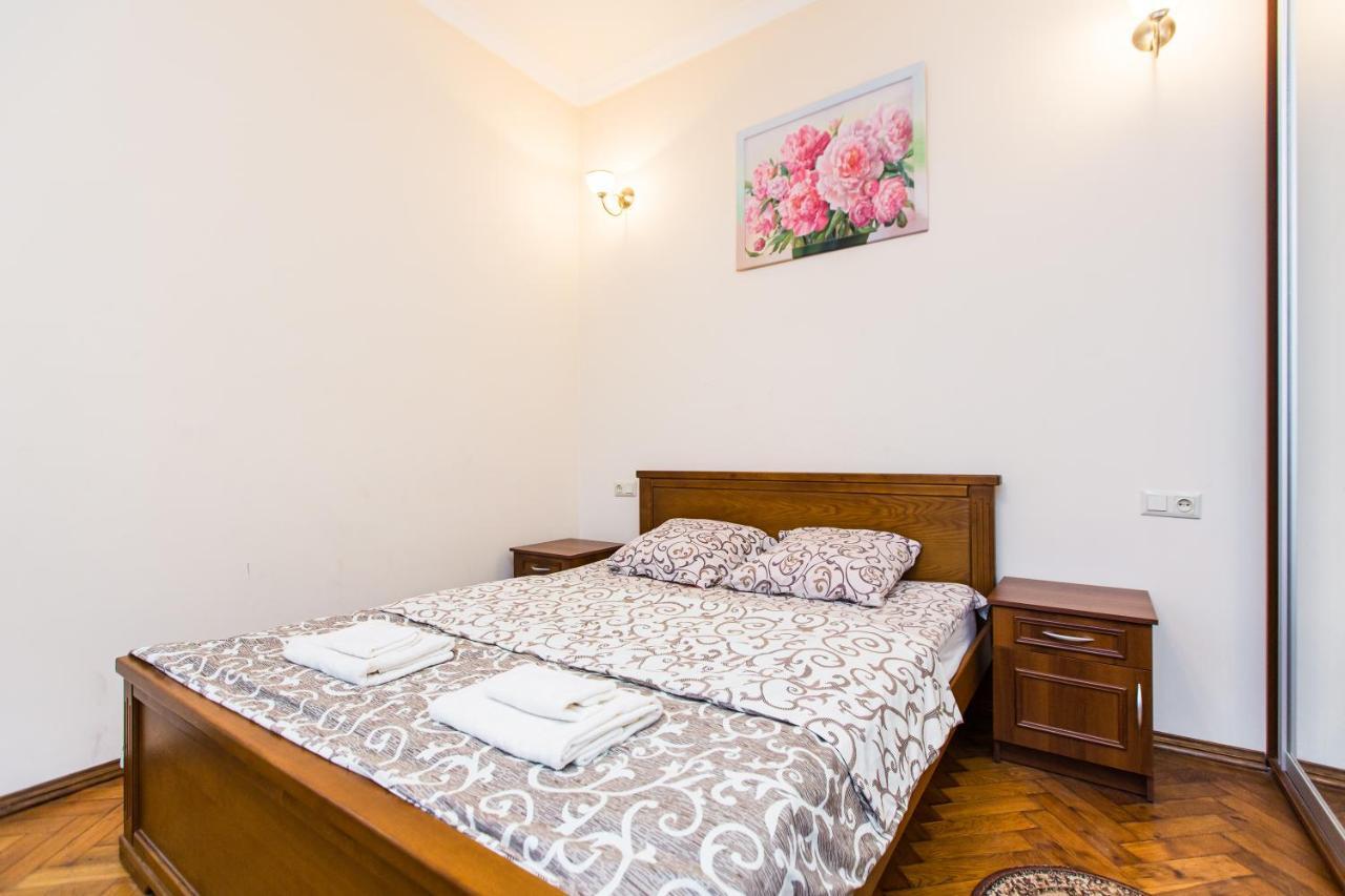 Квартира В Центрі Вулиця Балабана 29 Біля Краківського Ринку Lviv Kültér fotó
