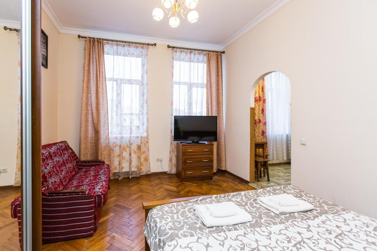 Квартира В Центрі Вулиця Балабана 29 Біля Краківського Ринку Lviv Kültér fotó